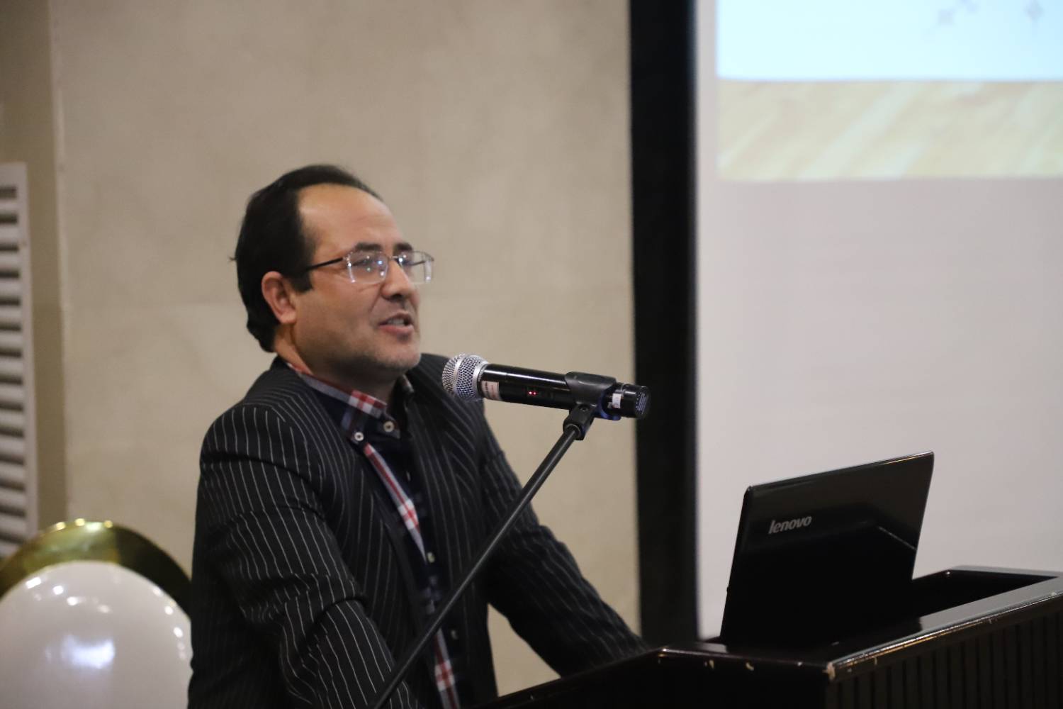 معارفه پزشکان سخنرانی آقای عابدی